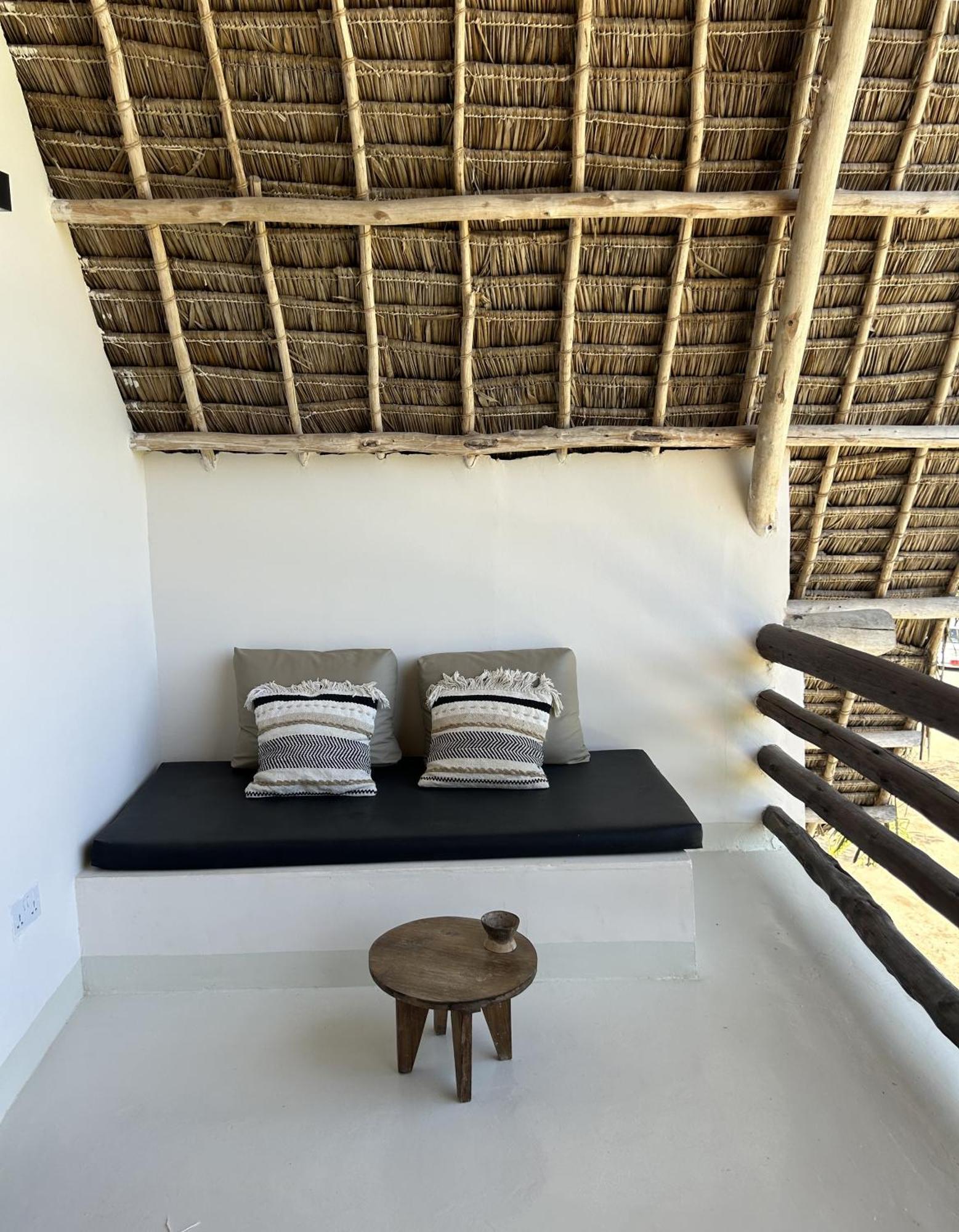 Апарт отель Kuwa Zanzibar Кивенгва Экстерьер фото